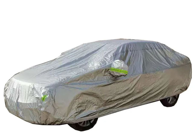 Bilskydd som presenning till bilen med nattreflexer